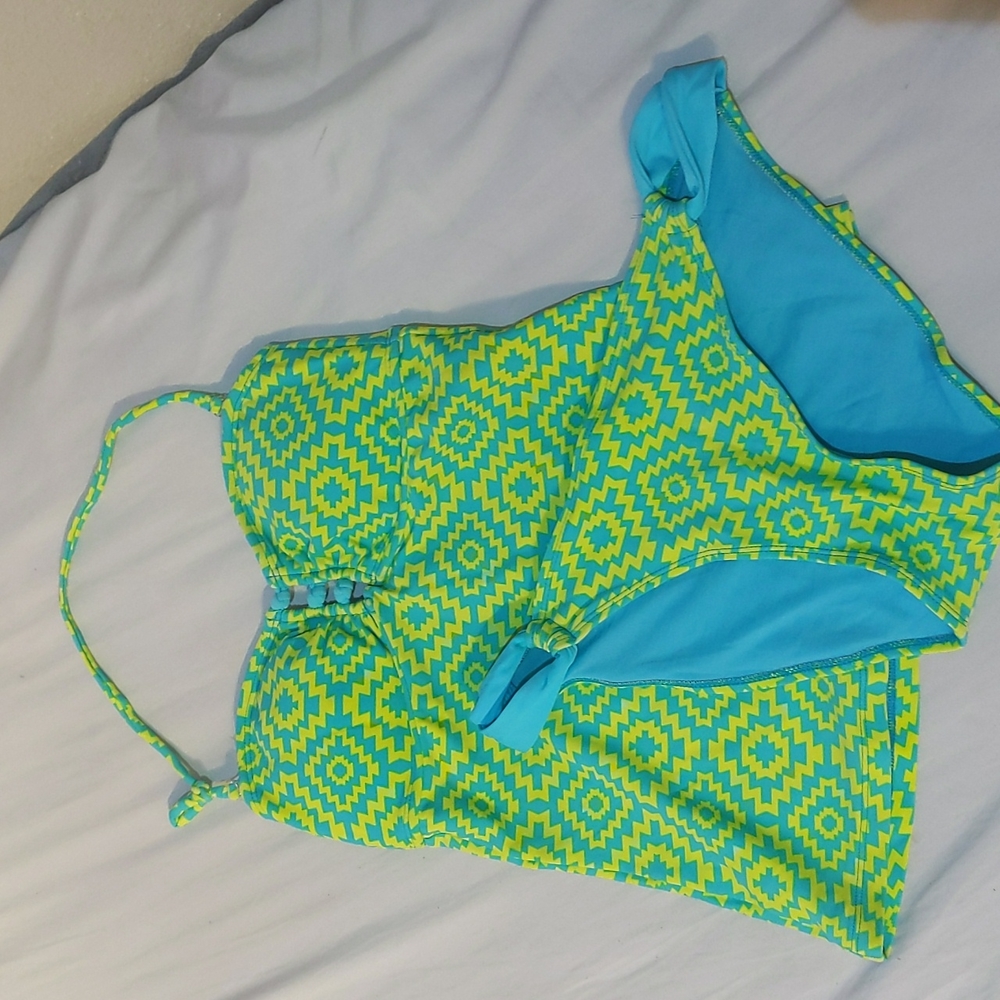 Cute blue and yellow tankini